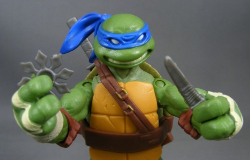 leonardo-tmnt-poe-ghostal-review-accessories-3